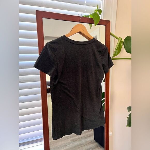 PATRIOTS WOMEN’S SHIRT — Small - Picture 3 of 3